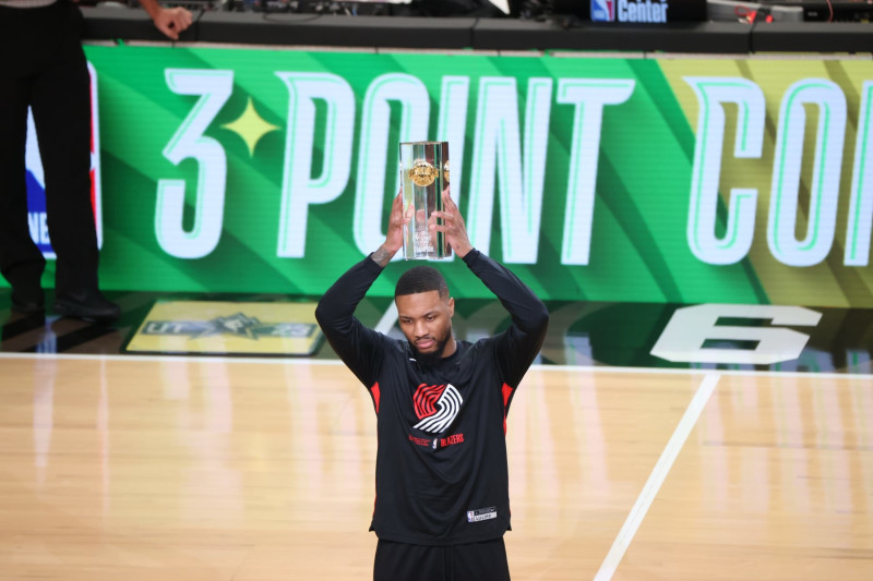 Damian Lillard wins three point contest over Trae Young
